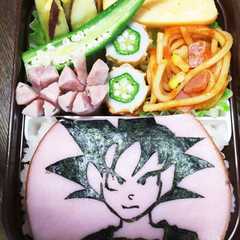 รูปของ ドラゴンボール★のりアートキャラ弁