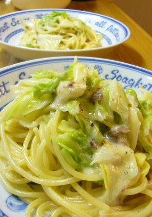 キャベツとアンチョビのクリームスパゲティ-レシピのメイン写真