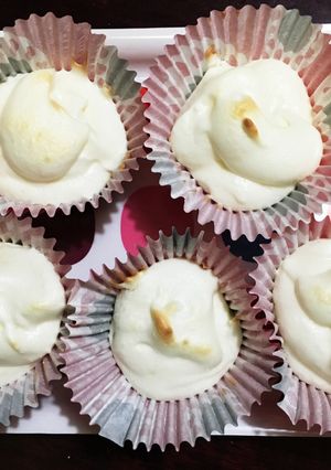 簡単!もちもち!杏仁メレンゲカップケーキ-レシピのメイン写真