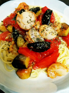 蒸しホタテとナスのトマトパスタ-レシピのメイン写真