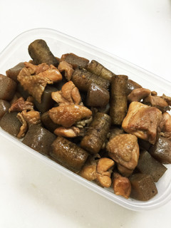 簡単こんにゃく鶏ごぼう 作りおきできます-レシピのメイン写真