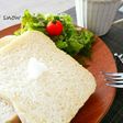 ココナッツオイルとクリームチーズトースト