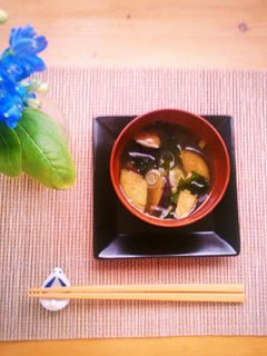 ☆超簡単☆なすとワカメの味噌汁-レシピのメイン写真