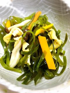 簡単!すき昆布と薄揚げのあっさり煮物-レシピのメイン写真
