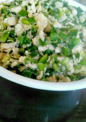 簡単！鶏挽肉とニラの味噌炒め丼-レシピのメイン写真
