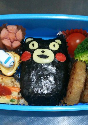 おにぎりで簡単♪くまモンキャラ弁-レシピのメイン写真