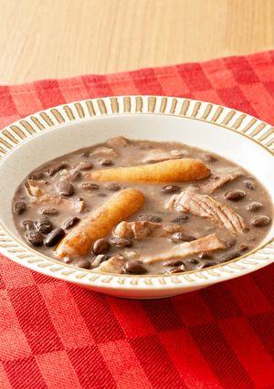 フェジョアーダ(ブラジルの家庭料理)-レシピのメイン写真