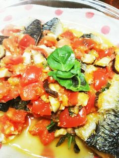 簡単でお洒落★焼きサバのトマトソースかけ-レシピのメイン写真