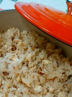 ル・クルーゼで簡単 鯛の炊き込みご飯-レシピのメイン写真