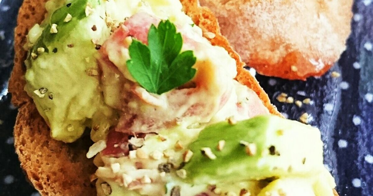 アボカドタルタル 超簡単！アボカドのタルタル風♪ by はれのちくもりママ