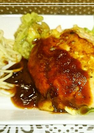 豆腐がメイン。粉豆腐と鮭のハンバーグ-レシピのメイン写真