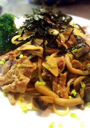 豚肉とキノコのガリバタ焦がし醤油パスタ-レシピのメイン写真