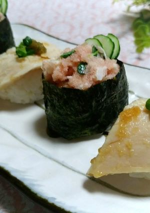 サラダチキンで簡単お寿司☆軍カン＆にぎり-レシピのメイン写真