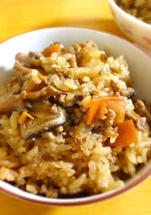 きのこたっぷり♡炊き込み御飯-レシピのメイン写真