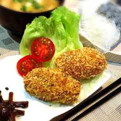 A picture of かぼちゃの煮物リメイクはヘルシーコロッケ.