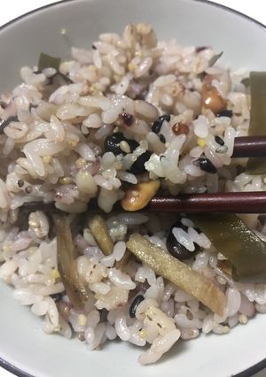 雑穀乾燥牛蒡ご飯-レシピのメイン写真