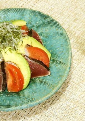 カツオとアボカドのプチプチ丼-レシピのメイン写真