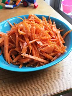 簡単!お弁当にも★人参の胡麻和え-レシピのメイン写真