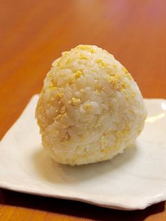 ふわふわしっとり、たらたまおにぎり-レシピのメイン写真