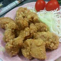 รูปของ パパ特製♡かっぱえびせんでサクッと鶏カツ