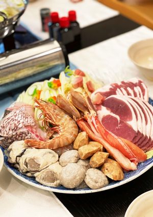 ＊魚介たっぷりうどんすき-レシピのメイン写真