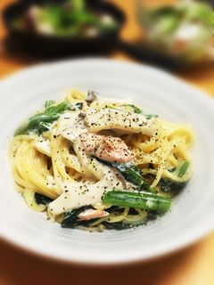 ほうれん草とサーモンの豆乳クリームパスタ-レシピのメイン写真
