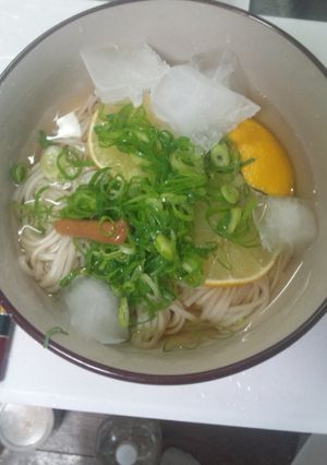 冷やしレモンの付けそば（梅肉和え）-レシピのメイン写真