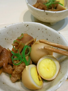 鶏とうずらの煮込み-レシピのメイン写真