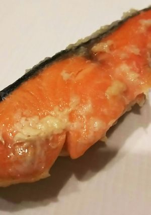 フライパンで。かんたん鮭の塩麹焼き-レシピのメイン写真