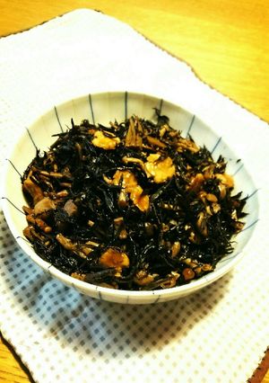 ひじきと山盛りキノコ煮 【栄養オイル】-レシピのメイン写真