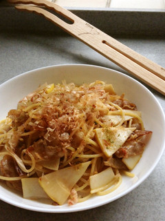 カリカリ豚ばら肉とタケノコの和風パスタ-レシピのメイン写真