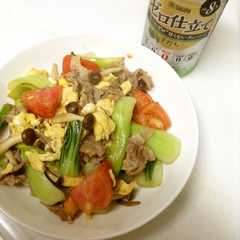 รูปของ 青梗菜と豚肉の炒め物