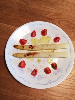 茹でたホワイトアスパラの美味しい食べ方-レシピのメイン写真