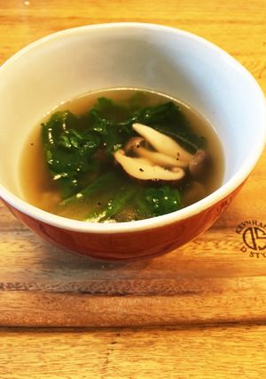 きのことレタスのスープ-レシピのメイン写真