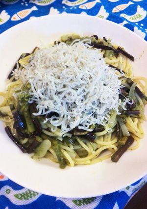 パスタ☆わらびとしらすのジェノベーゼ-レシピのメイン写真