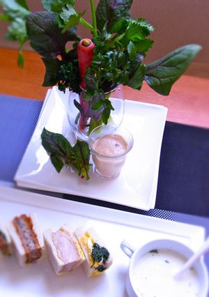 野菜の生花サラダ 豆腐ディップ添え-レシピのメイン写真
