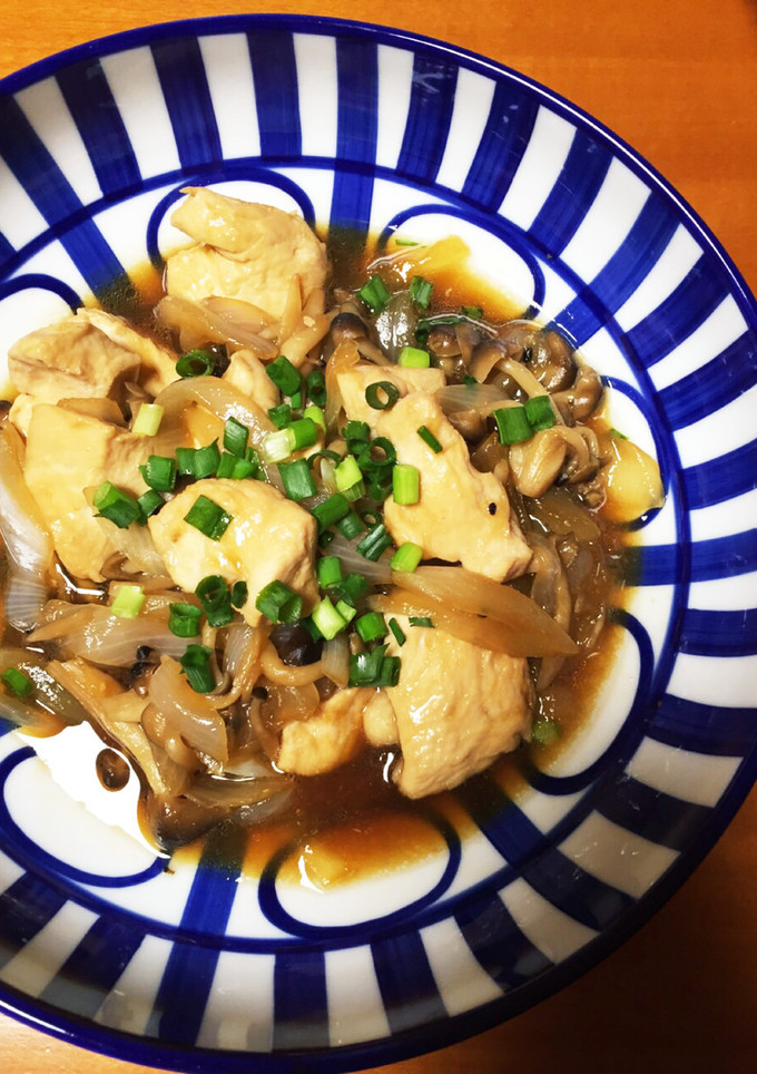 新玉ねぎと鶏肉の蒸し焼き♬-レシピのメイン写真