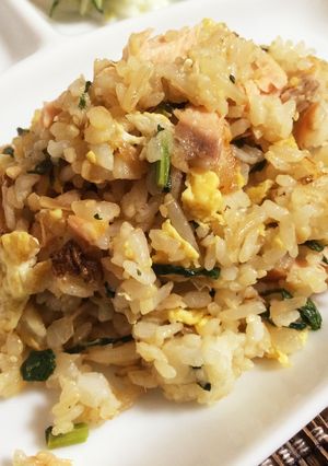 鮭と大根菜のチャーハン-レシピのメイン写真