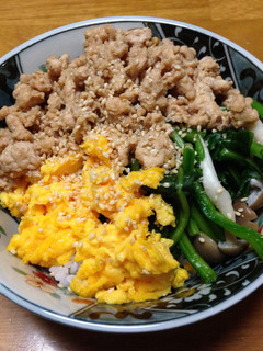 三色丼-レシピのメイン写真