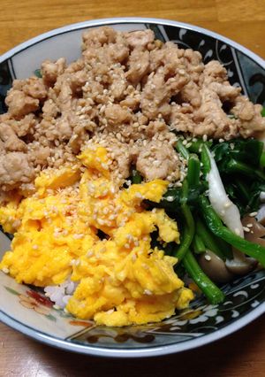 三色丼-レシピのメイン写真