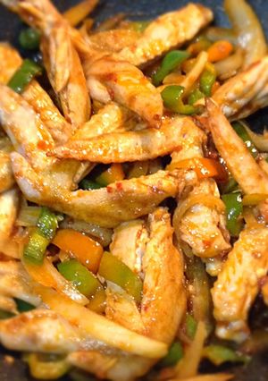レッドカレーペーストでタイ風手羽先炒め-レシピのメイン写真