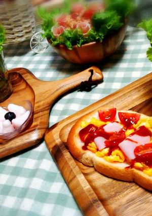 卵とハムとトマトのオープンサンド-レシピのメイン写真