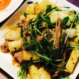 長いも豆苗と牛肉のオイスター炒め