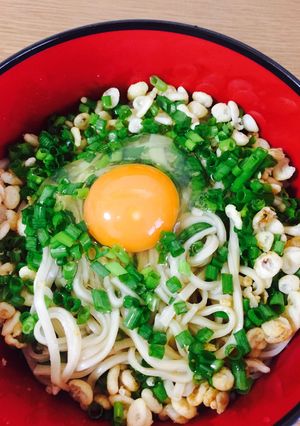 忙しいママのお昼に♡超簡単釜玉うどん-レシピのメイン写真