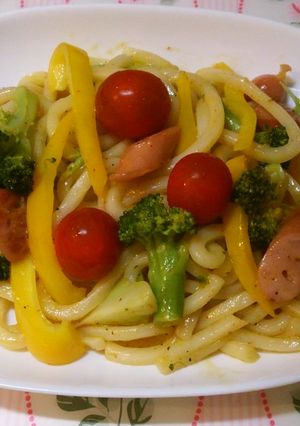 ホットサラダ　うどん　（パクチー）-レシピのメイン写真