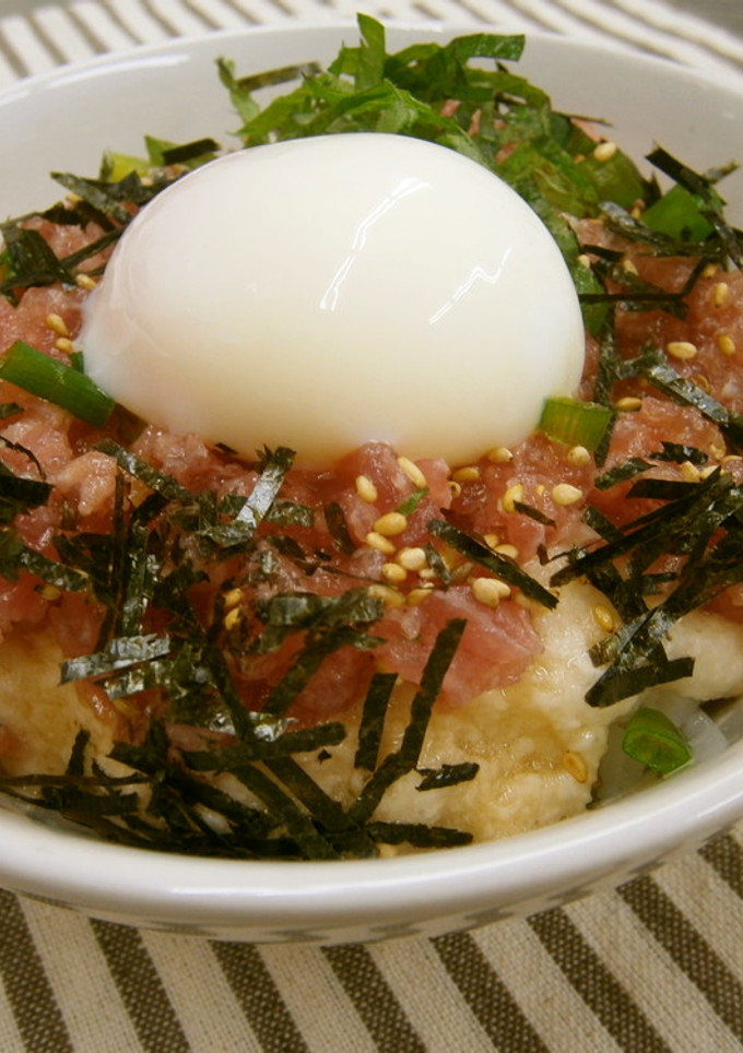 マグロとろろ丼-レシピのメイン写真