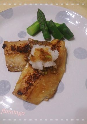 簡単！こんがり魚にネギソースと大根おろし-レシピのメイン写真