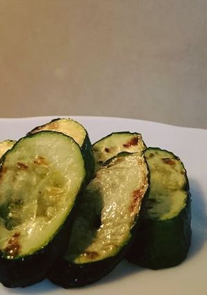 緑ズッキーニのごま油焼き！-レシピのメイン写真