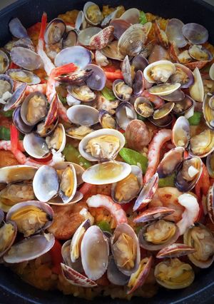 スペイン料理の王道。魚介のパエリア-レシピのメイン写真