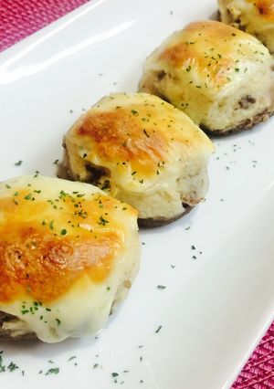椎茸にマッシュポテト♬乗せて焼くだけ♡-レシピのメイン写真